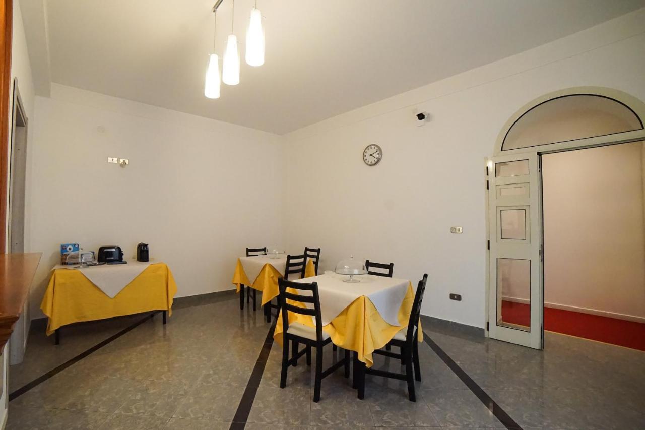 Central Home B&B Cosenza Kültér fotó